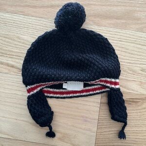 Newborn infant Gucci hat 
Never worn
Tag is loose